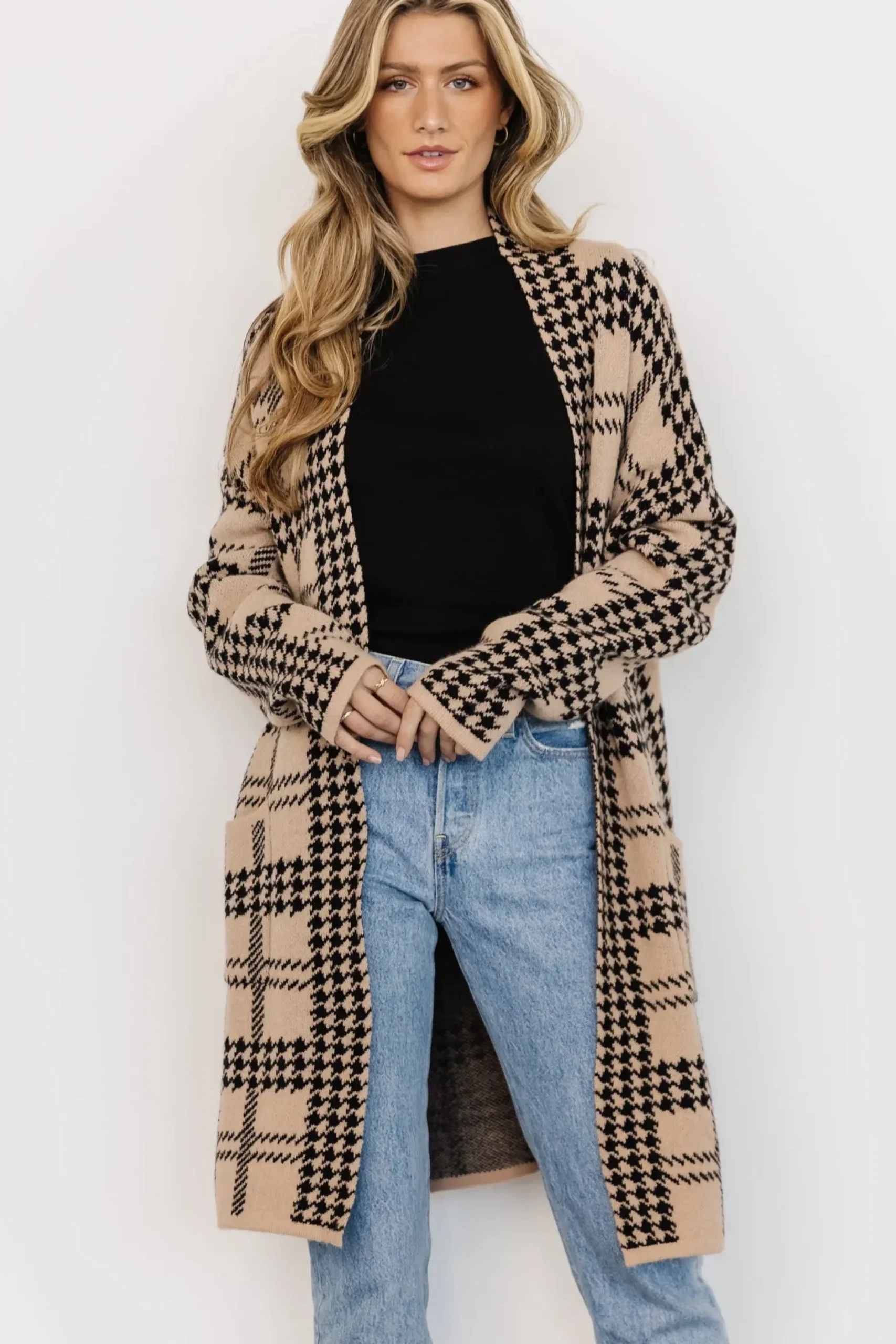 Baltic Born cardigans|Arvo Houndstooth Long Cardigan | Taupe + Black