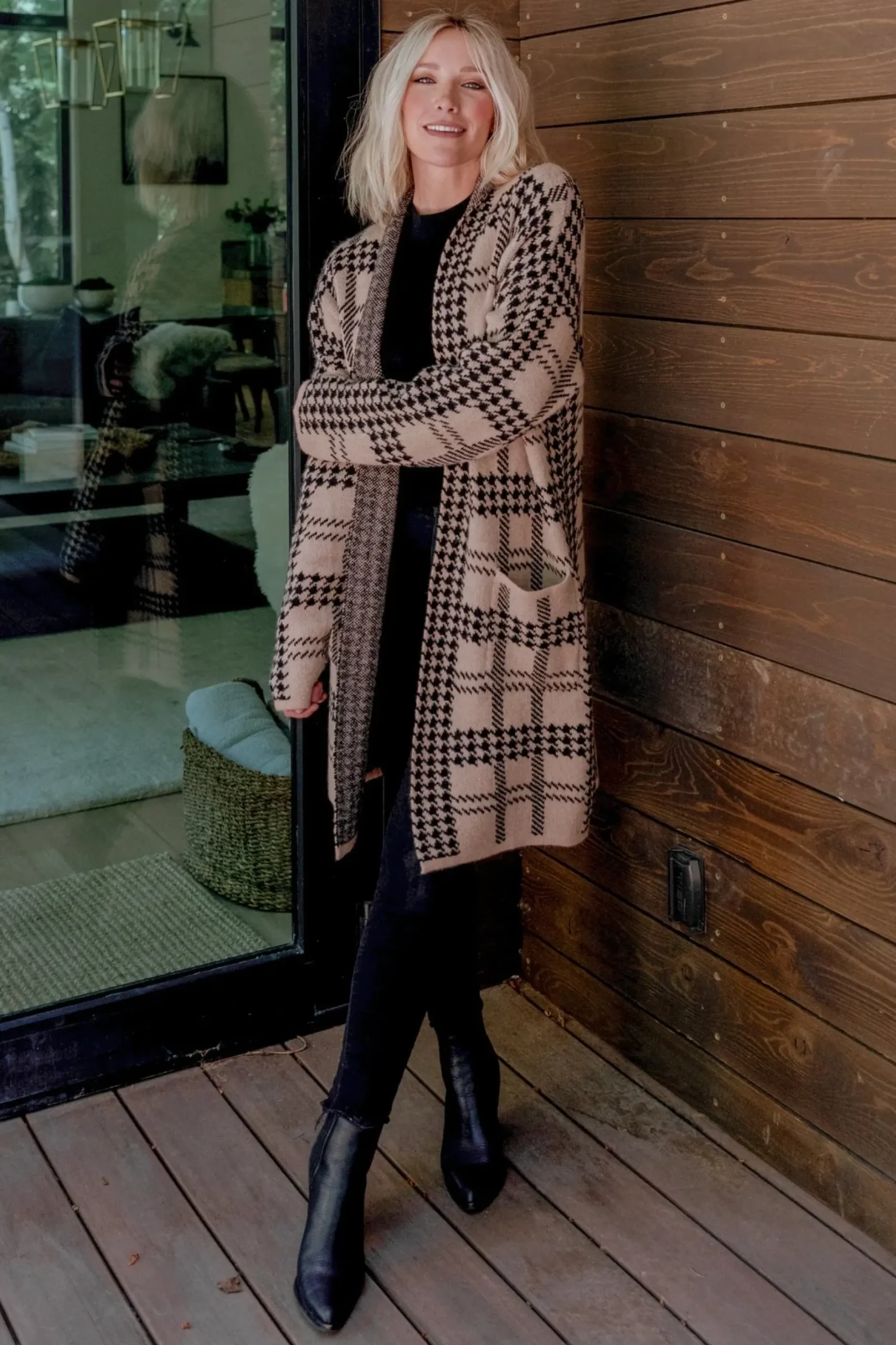 Baltic Born cardigans|Arvo Houndstooth Long Cardigan | Taupe + Black