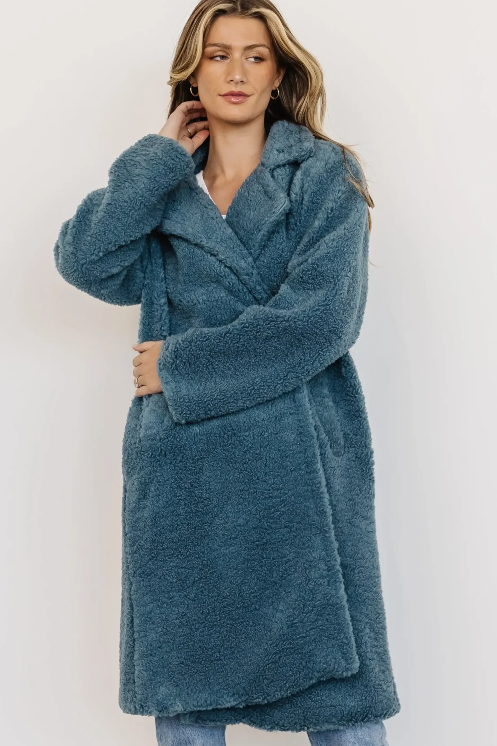Baltic Born cardigans|Elbrus Sherpa Trench Coat | Persian Blue
