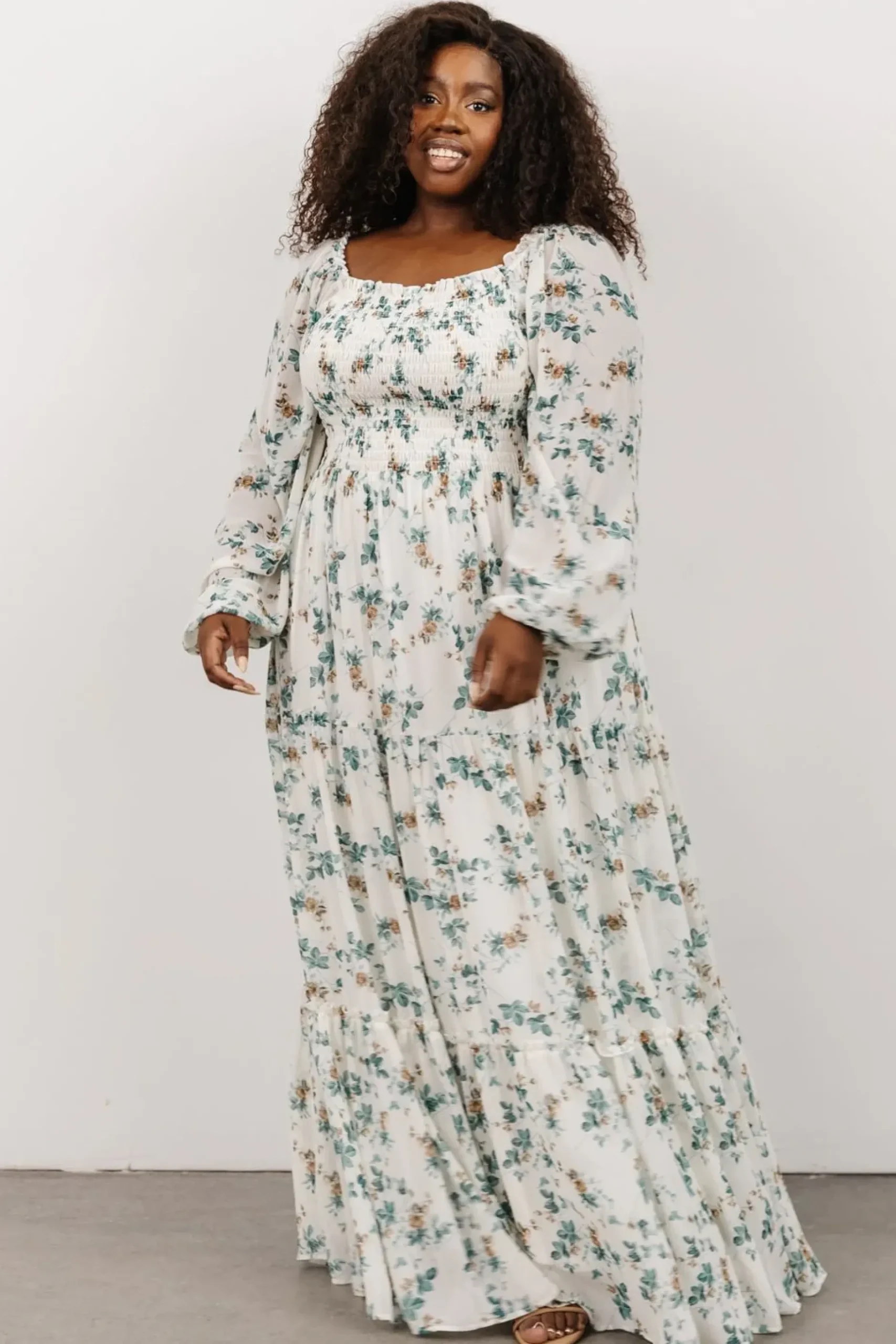 Baltic Born bump friendly|Isabela Smocked Maxi Dress | Ivory + Topaz Floral
