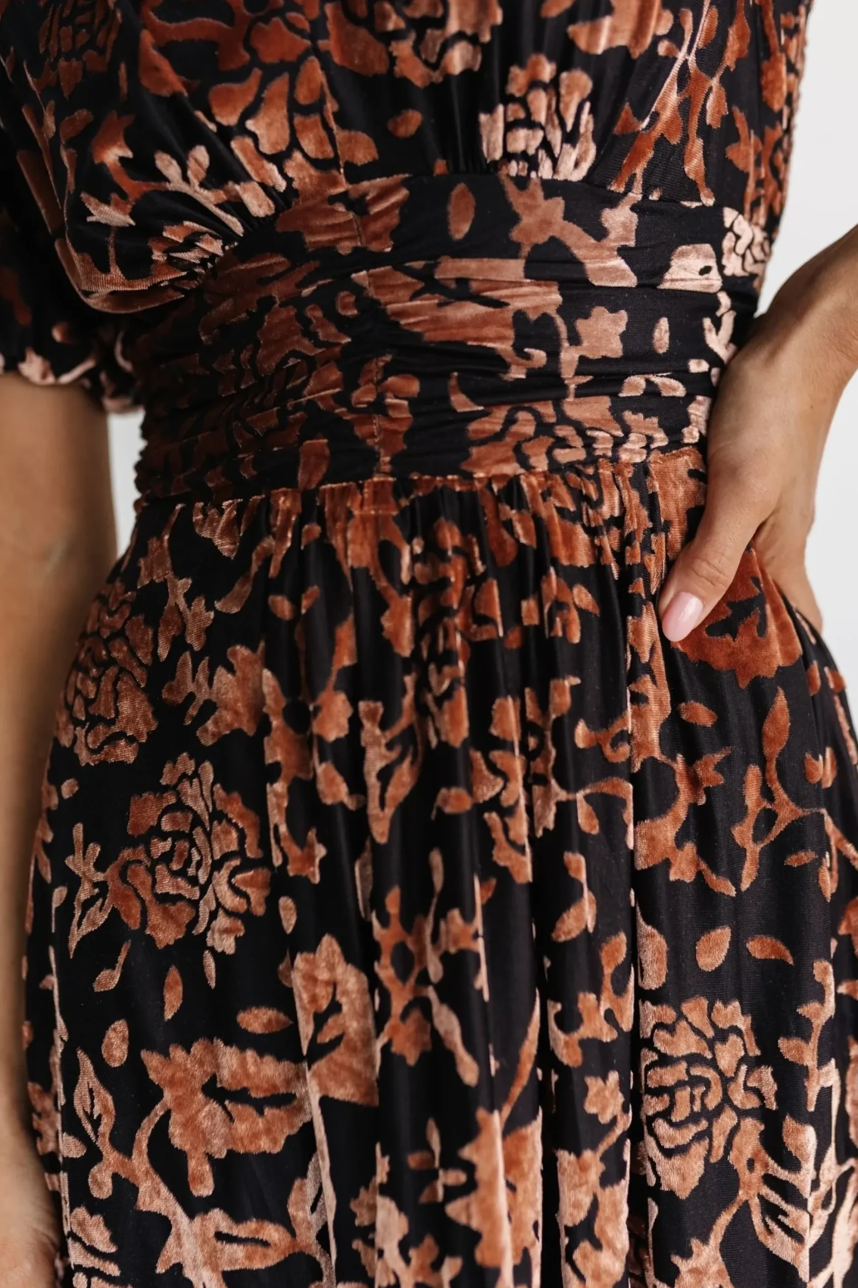 Baltic Born maxi dresses|EXTENDED SIZING|Leslie Velvet Maxi Dress | Black + Bronze