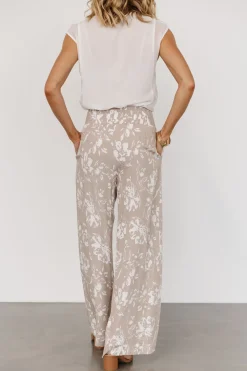 Baltic Born BOTTOMS|pants|Malta Smocked Waist Pants | Sand + White