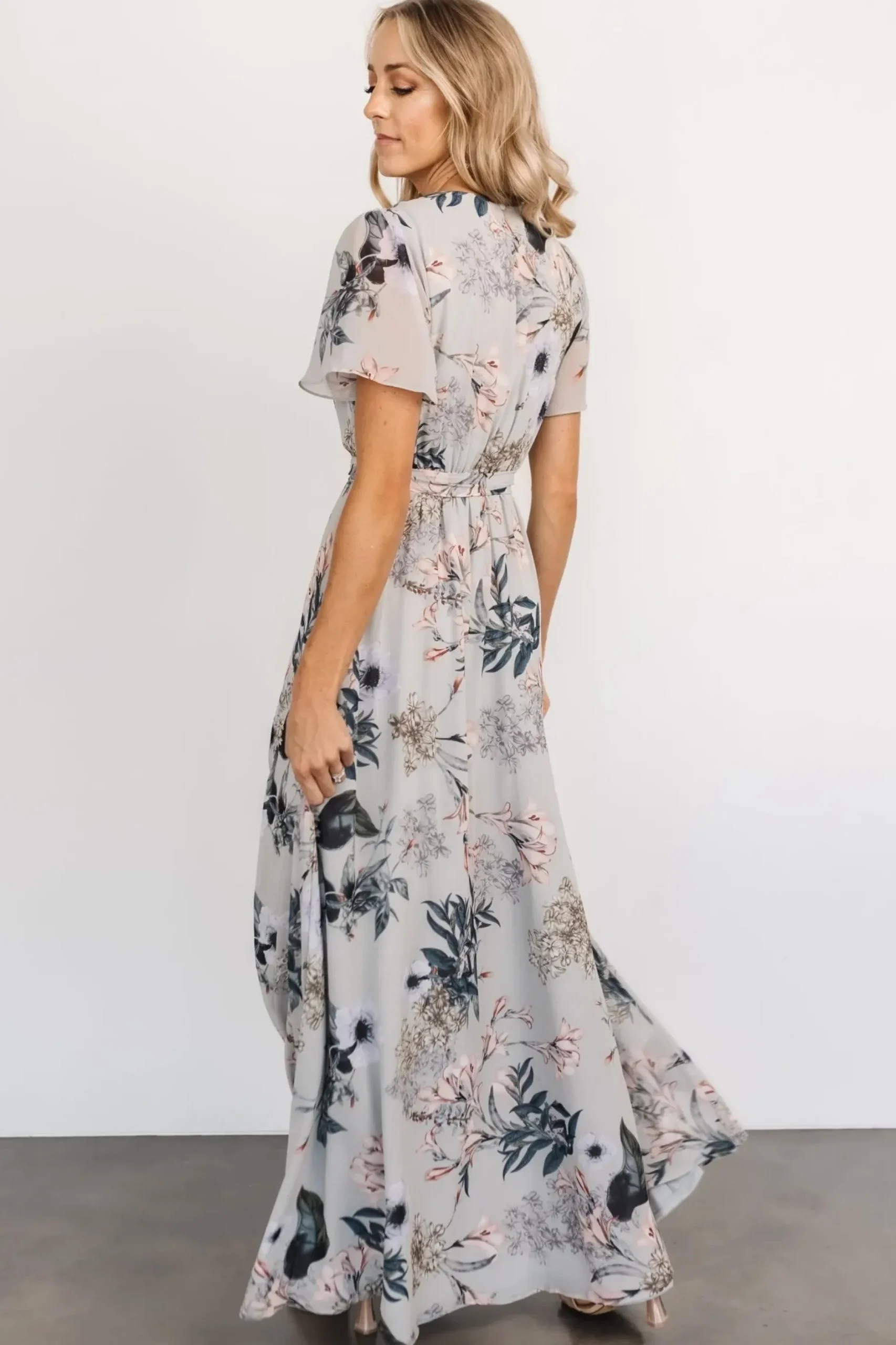 Baltic Born BEST SELLERS|Naomi Short Sleeve Maxi Dress | Pale Blue Floral