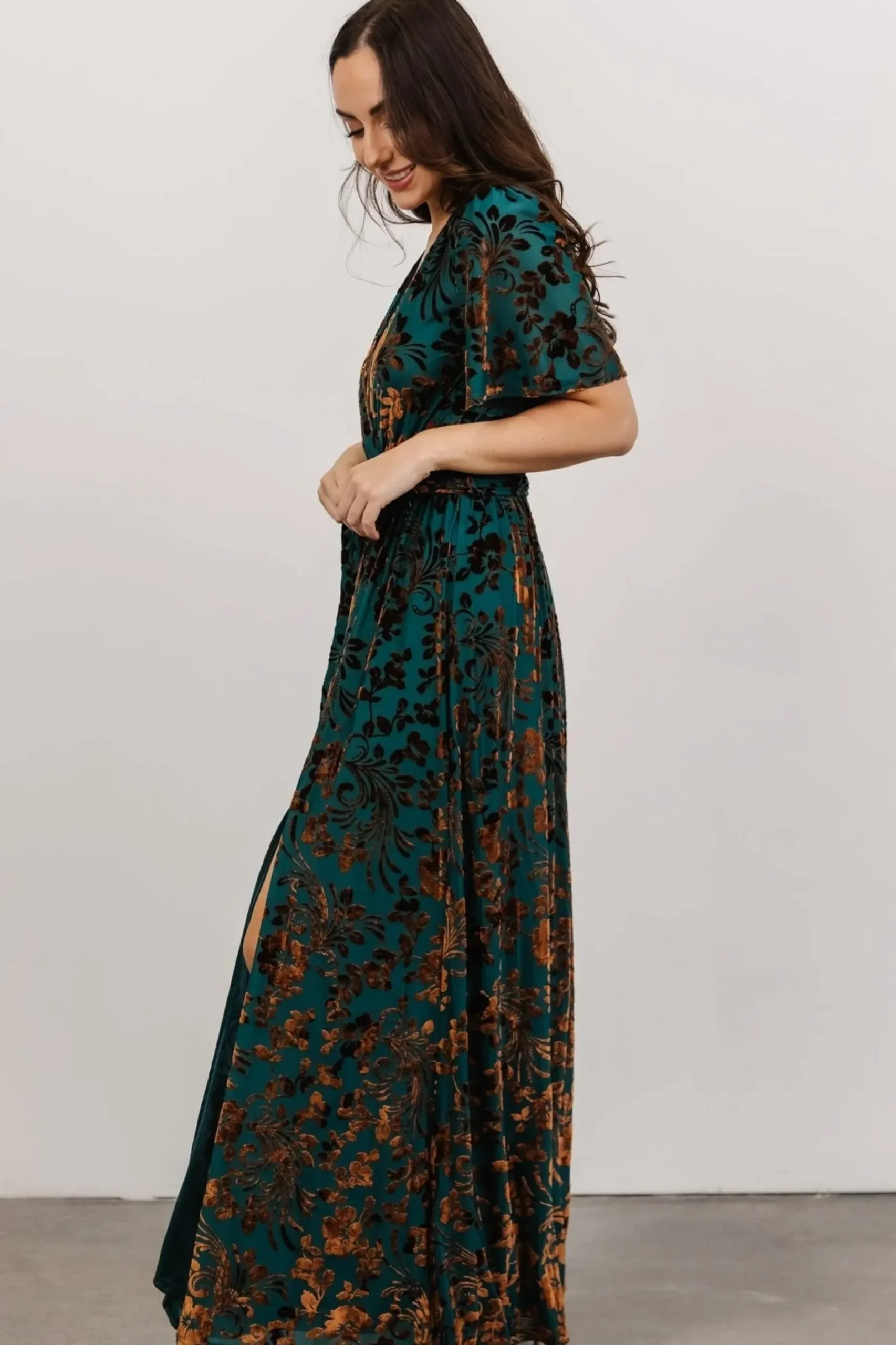 Baltic Born maxi dresses|WEDDING SUITE|Uma Velvet Maxi Dress | Bronze + Jade
