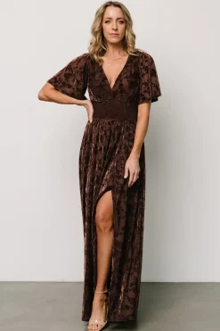 Baltic Born bump friendly|WINTER ESSENTIALS|Veronica Velvet Maxi Dress | Espresso