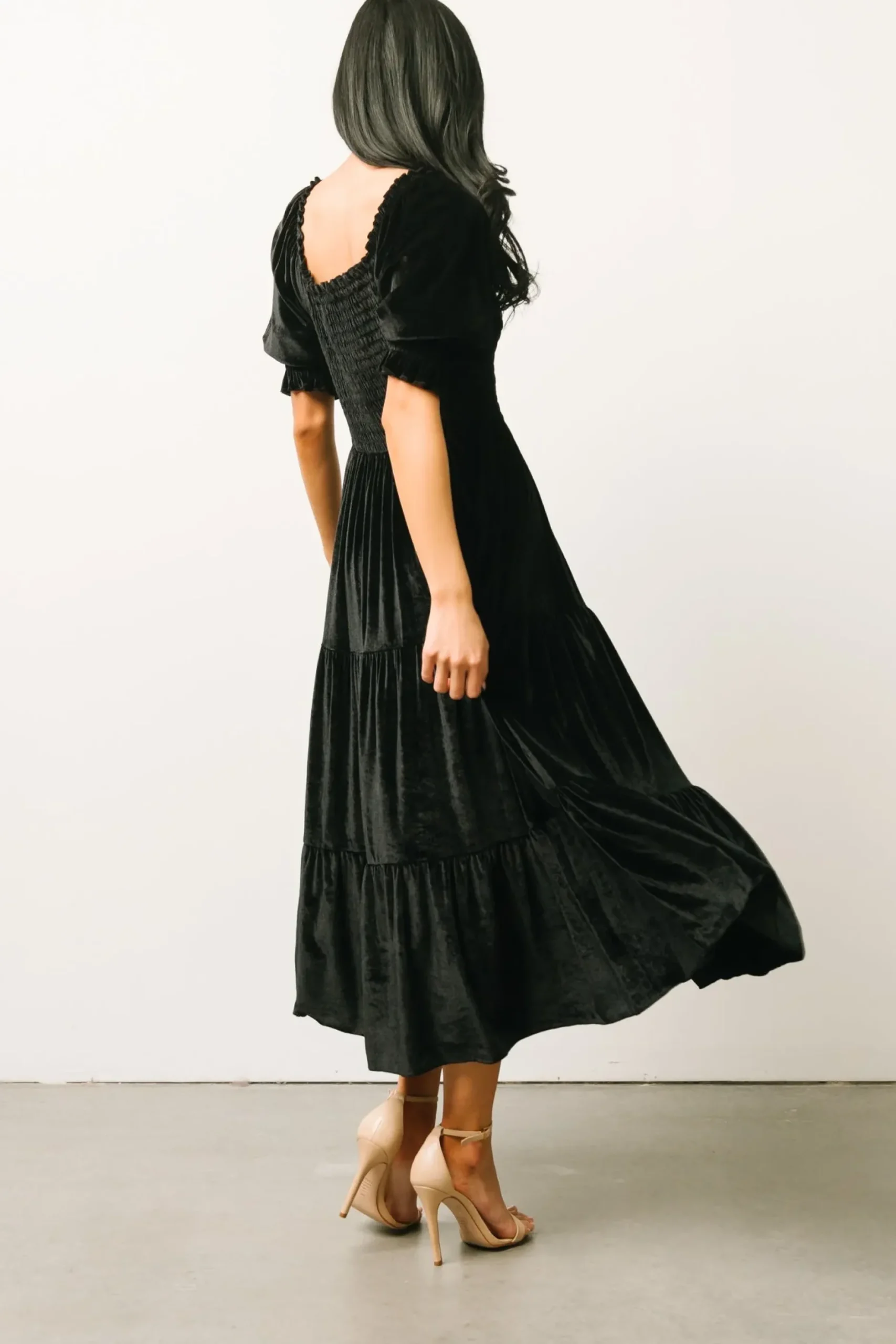 Baltic Born midi dresses|WEDDING SUITE|Vivaldi Smocked Velvet Midi Dress | Black